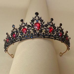 Black and Red Crown, Halloween Crown, Goth Bride, Goth Wedding, Costume
